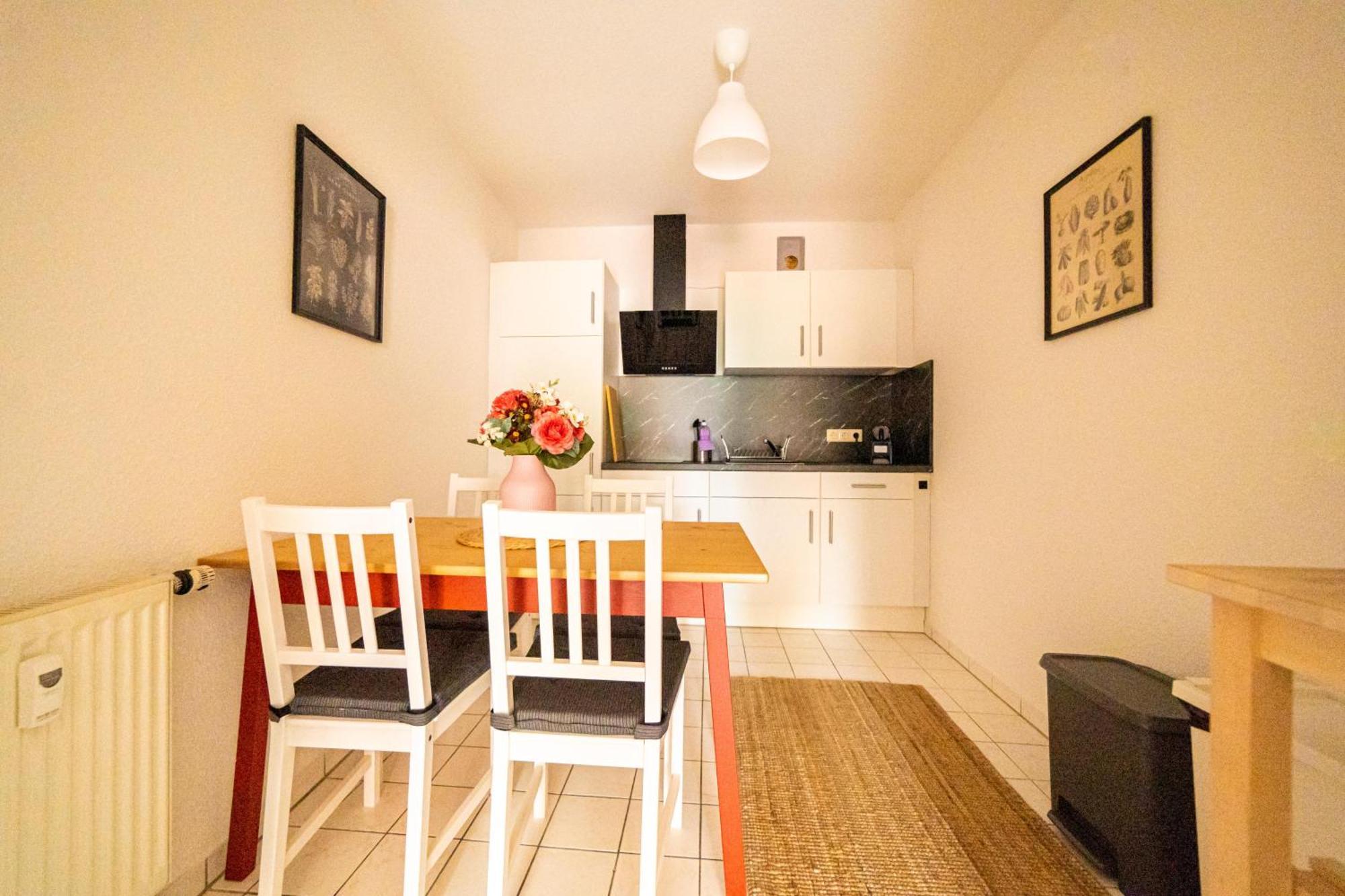 Fullhouse - Eisenach - K70 Apartments - Elevator - Balcony - Smarttv Eksteriør bilde